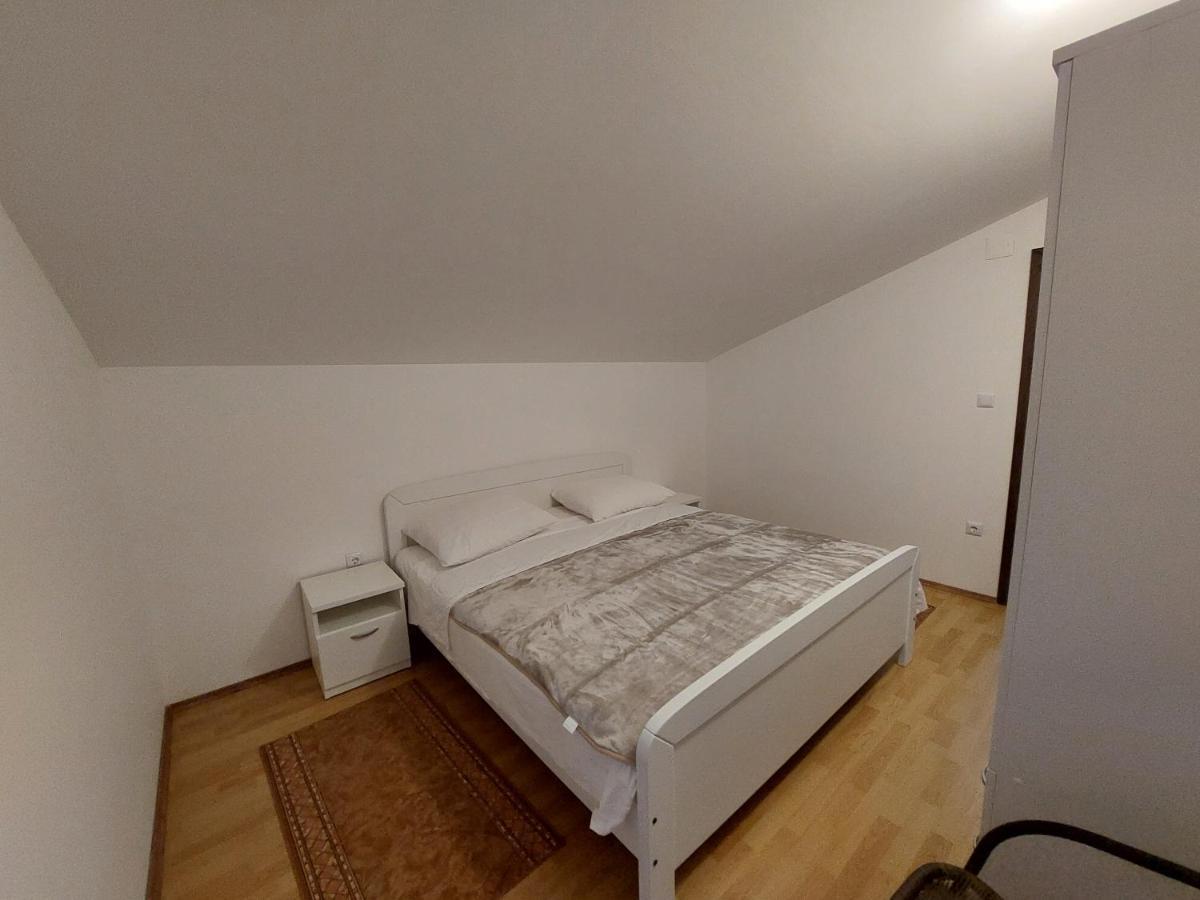 Apartman Ema Grebaštica Zewnętrze zdjęcie